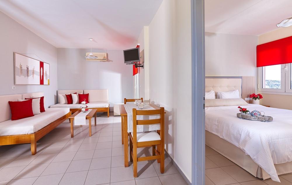 Everest Apartments And Suites Stalida Dış mekan fotoğraf