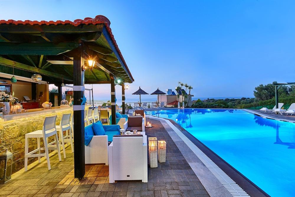 Everest Apartments And Suites Stalida Dış mekan fotoğraf