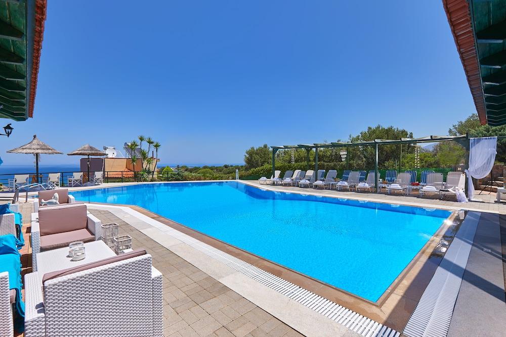 Everest Apartments And Suites Stalida Dış mekan fotoğraf